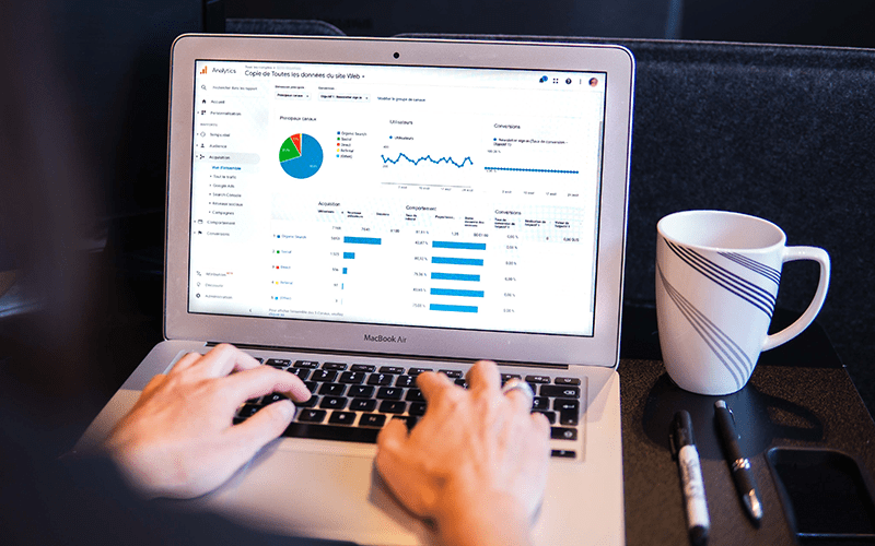 クロス分析ツールでメルマガの効果的な運用を実現